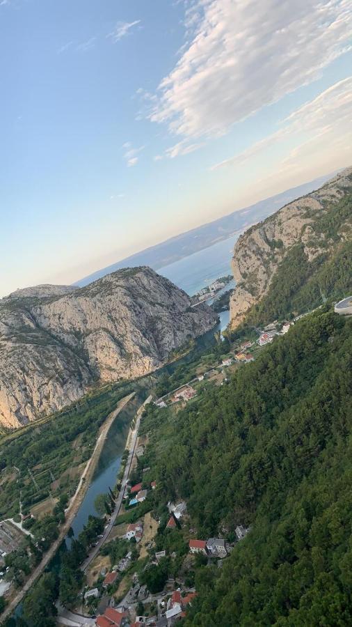 Apartment Mlija Omiš Kültér fotó